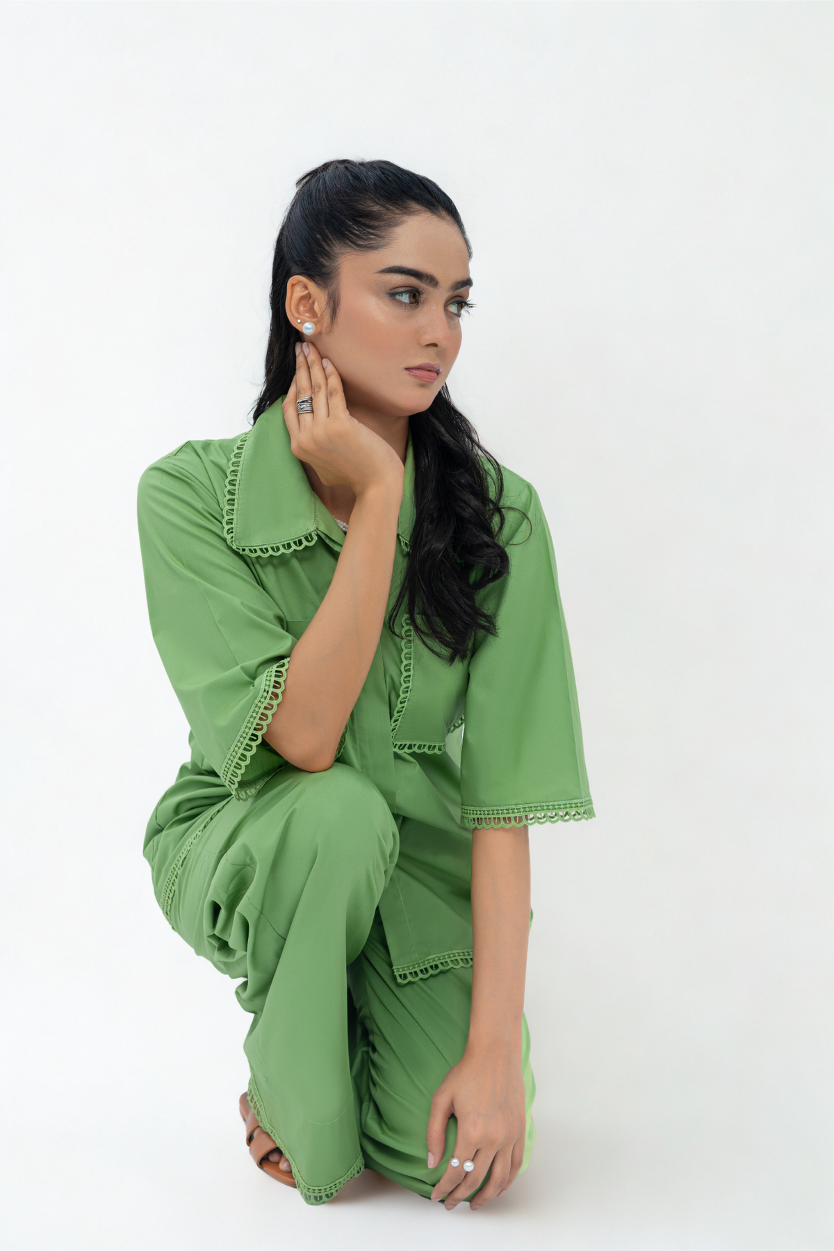 SLEEK GREEN CORD SET